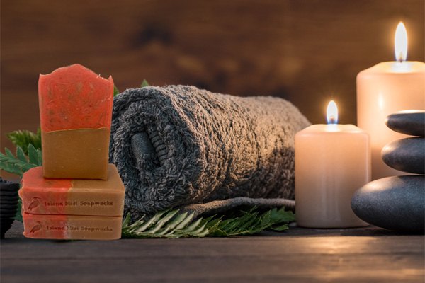 image of candles and soaps